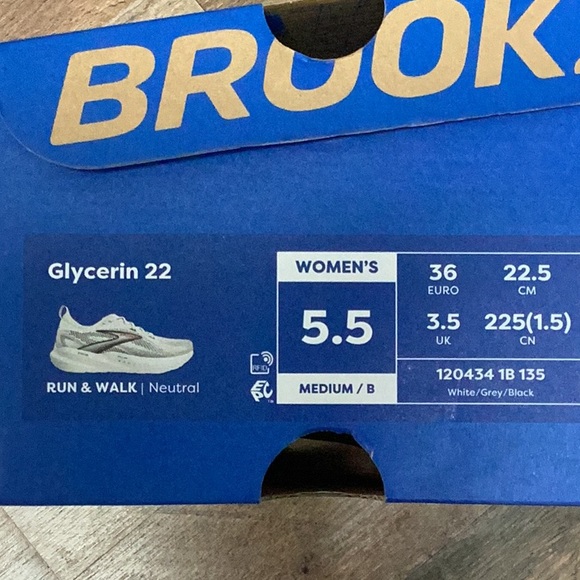 Women’s Brooks Glycerin 22 - Picture 5 of 5